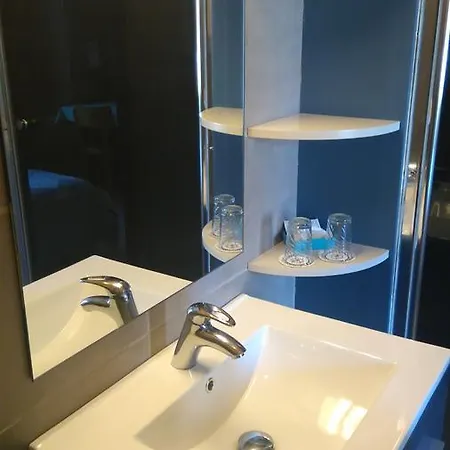 La Croix Des Bois Otel 2*