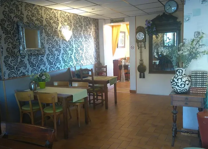 Hotel La Croix Des Bois